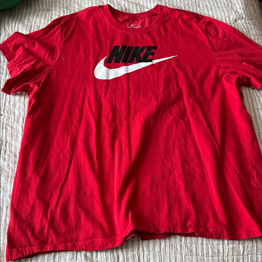 Nike Tee